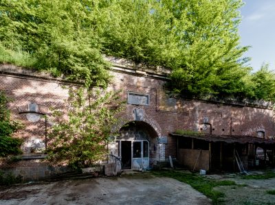 Battery 10-11 Leordeni